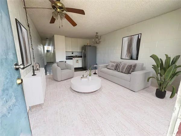 $215,000 | 98-142 Lipoa Place, Unit 214, Aiea, HI 96701