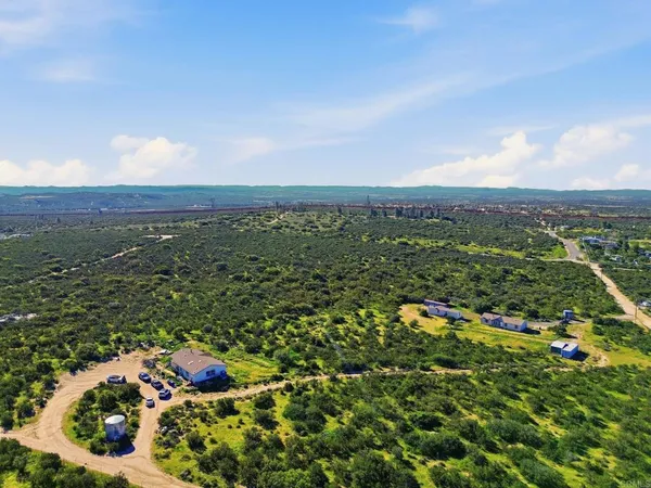 $699,000 | 909 Tierra De Luna Road, Boulevard, CA 91905