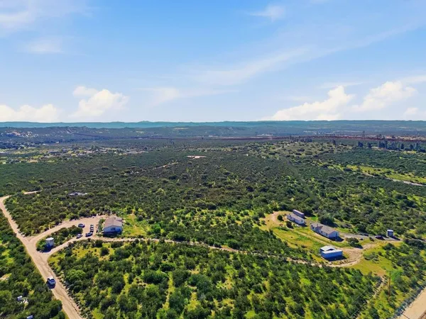 $699,000 | 909 Tierra De Luna Road, Boulevard, CA 91905