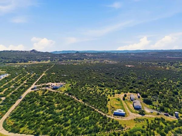 $699,000 | 909 Tierra De Luna Road, Boulevard, CA 91905