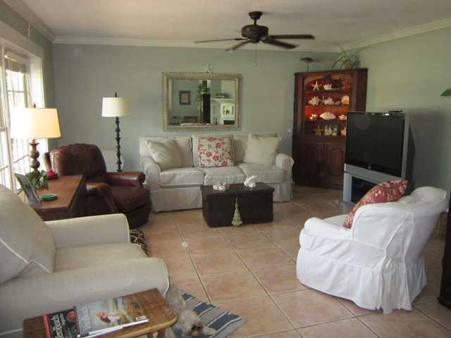 466 Greytwig Road Vero Beach, FL 32963 - Photo 2 of 25 Gallery Image 2