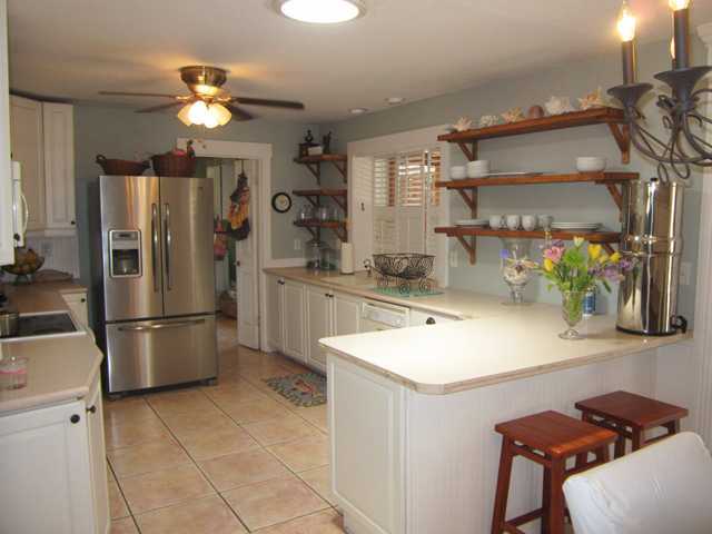 466 Greytwig Road Vero Beach, FL 32963 - Photo 4 of 25 Gallery Image 4