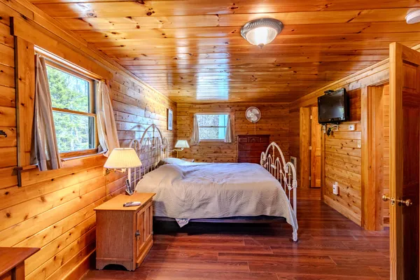 $659,900 | 170 Ocean View Road, Jonesboro, ME 04648