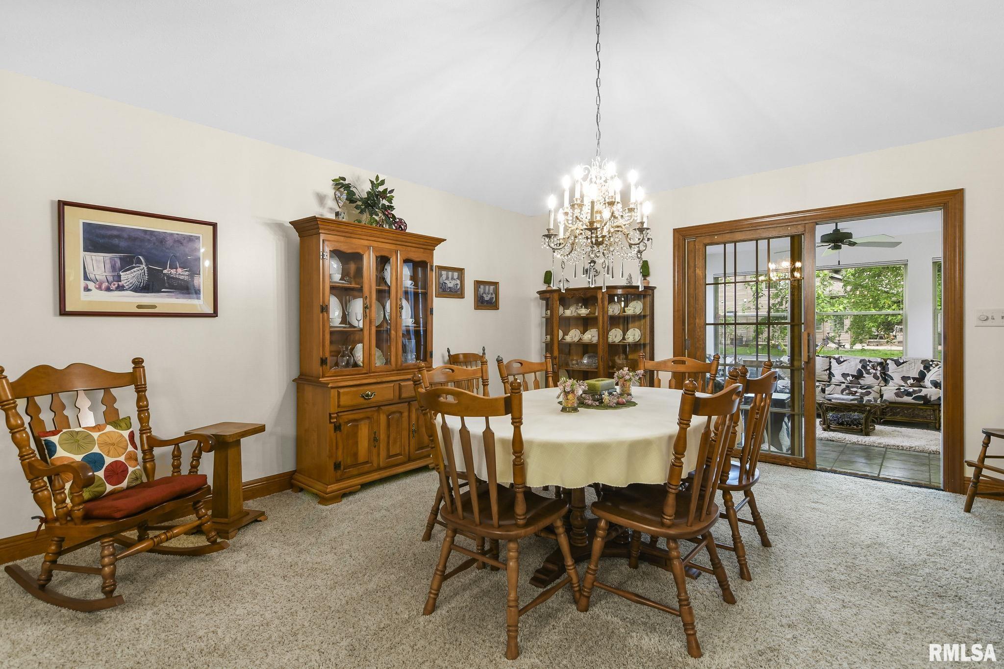 762 Cherokee Drive Springfield, IL 62711 - Photo 8 of 33