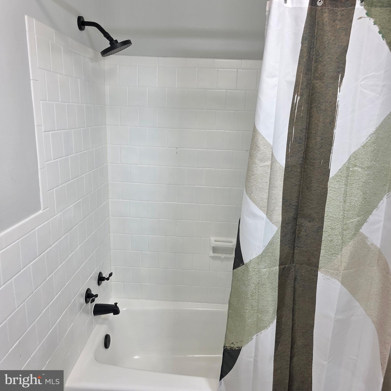 1645 Addison Road South District Heights, MD 20747 - Photo 26 of 37 Shower