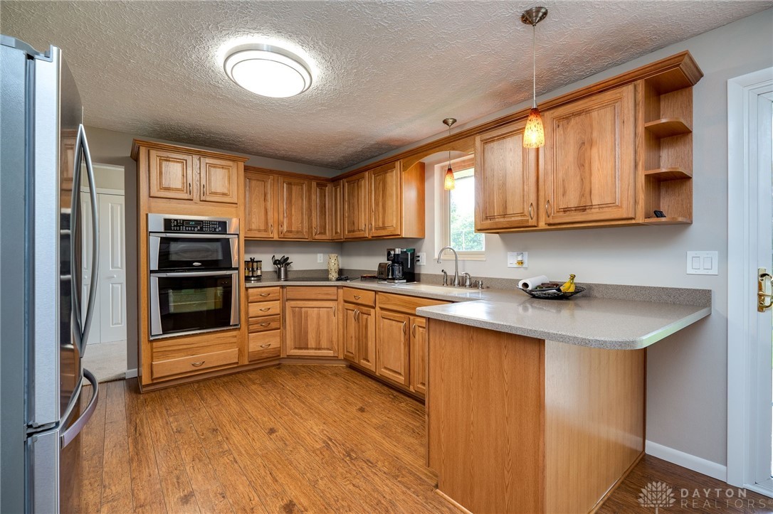 3977 Rexford Road Beavercreek, OH 45430 - Photo 9 of 34 Gallery Image 9