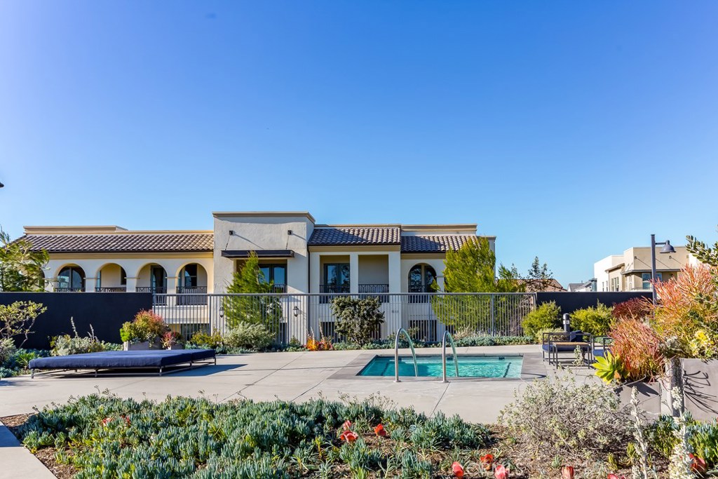 106 Newall Irvine, CA 92618 - Photo 30 of 31 front view of a house with a yard