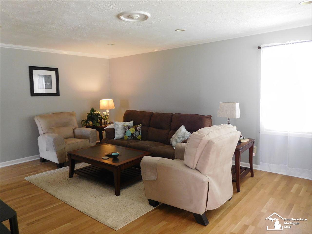 3028 9th Street Monroe, MI 48162 - Photo 7 of 20 50053315-6.JPG