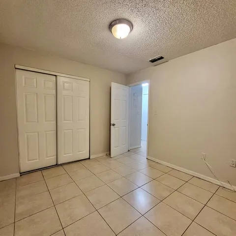 $1,100 | 1704 Birchwood Circle, Unit 1, Leesburg, FL 34748