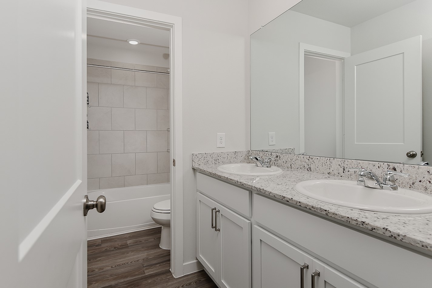 323 Intrepid Trail Magnolia, TX 77354 - Photo 18 of 25