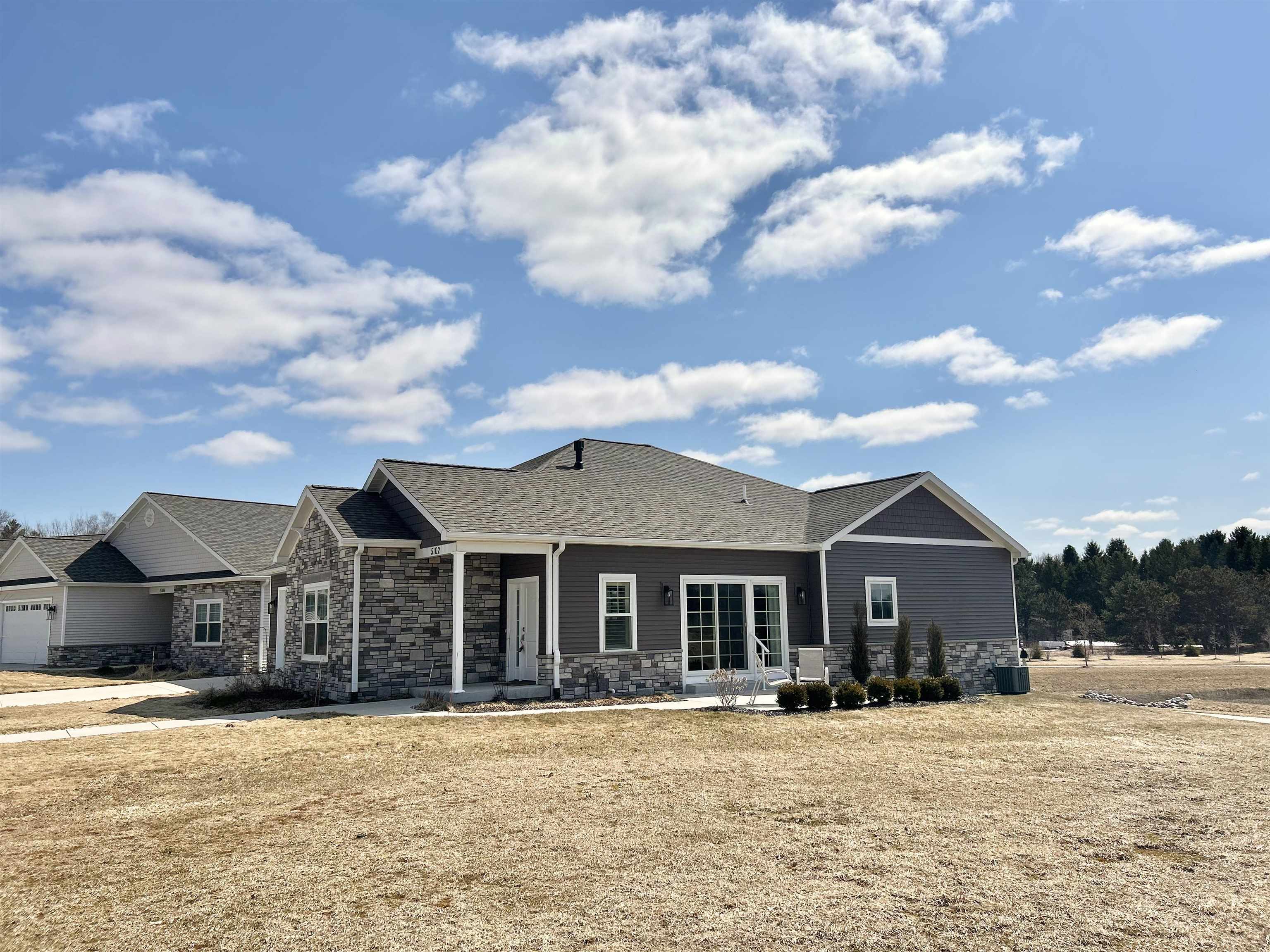 5102 Sheffer Farm Road Traverse City, MI 49685 - Photo 2 of 58