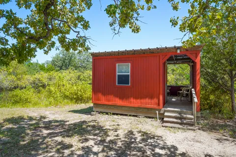 $860,000 | 300 Moss Oak Drive, Somerville, TX 77879