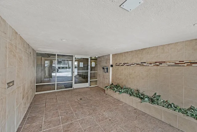 $399,000 | 77 Fairmount Avenue, Unit 220, Oakland, CA 94611