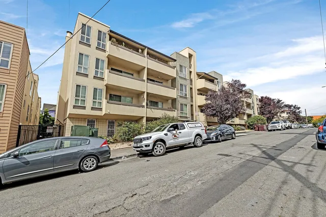 $399,000 | 77 Fairmount Avenue, Unit 220, Oakland, CA 94611