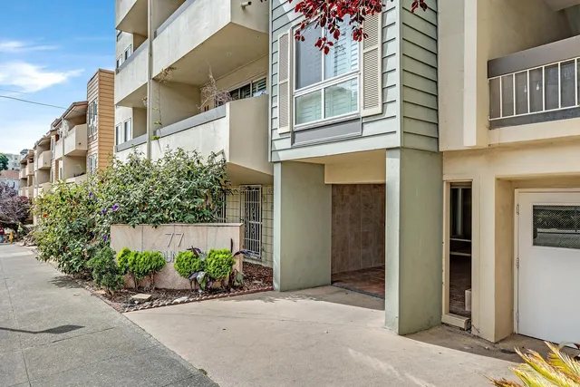 $399,000 | 77 Fairmount Avenue, Unit 220, Oakland, CA 94611