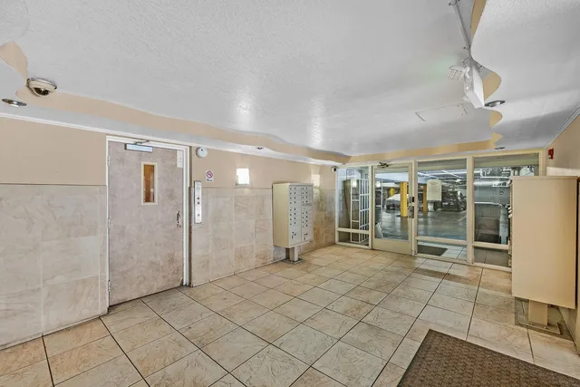 $399,000 | 77 Fairmount Avenue, Unit 220, Oakland, CA 94611