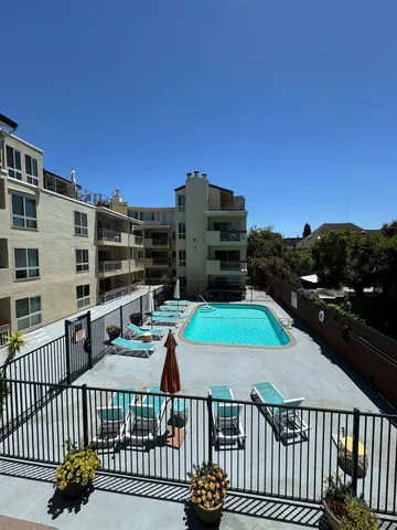 $399,000 | 77 Fairmount Avenue, Unit 220, Oakland, CA 94611