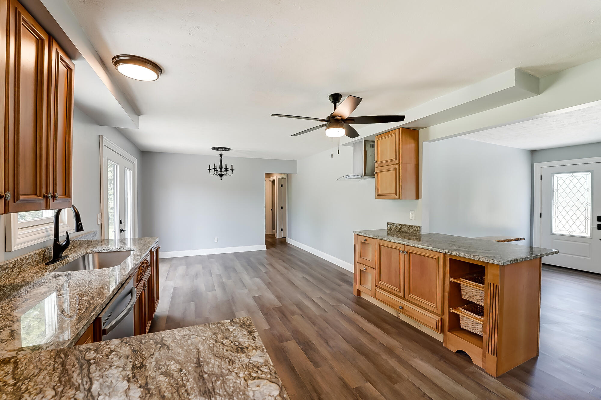 8155 Springfield Jamestown Road Springfield, OH 45502 - Photo 21 of 57