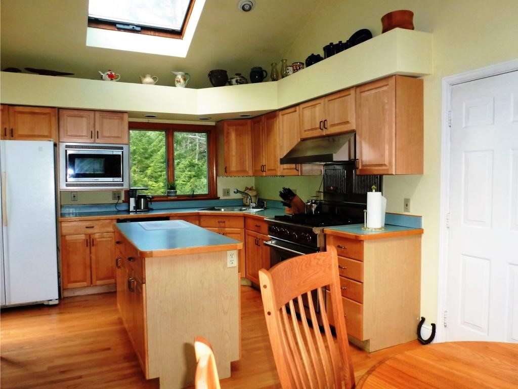 41 Briar Road Bedford, NH 03110 - Photo 15 of 23