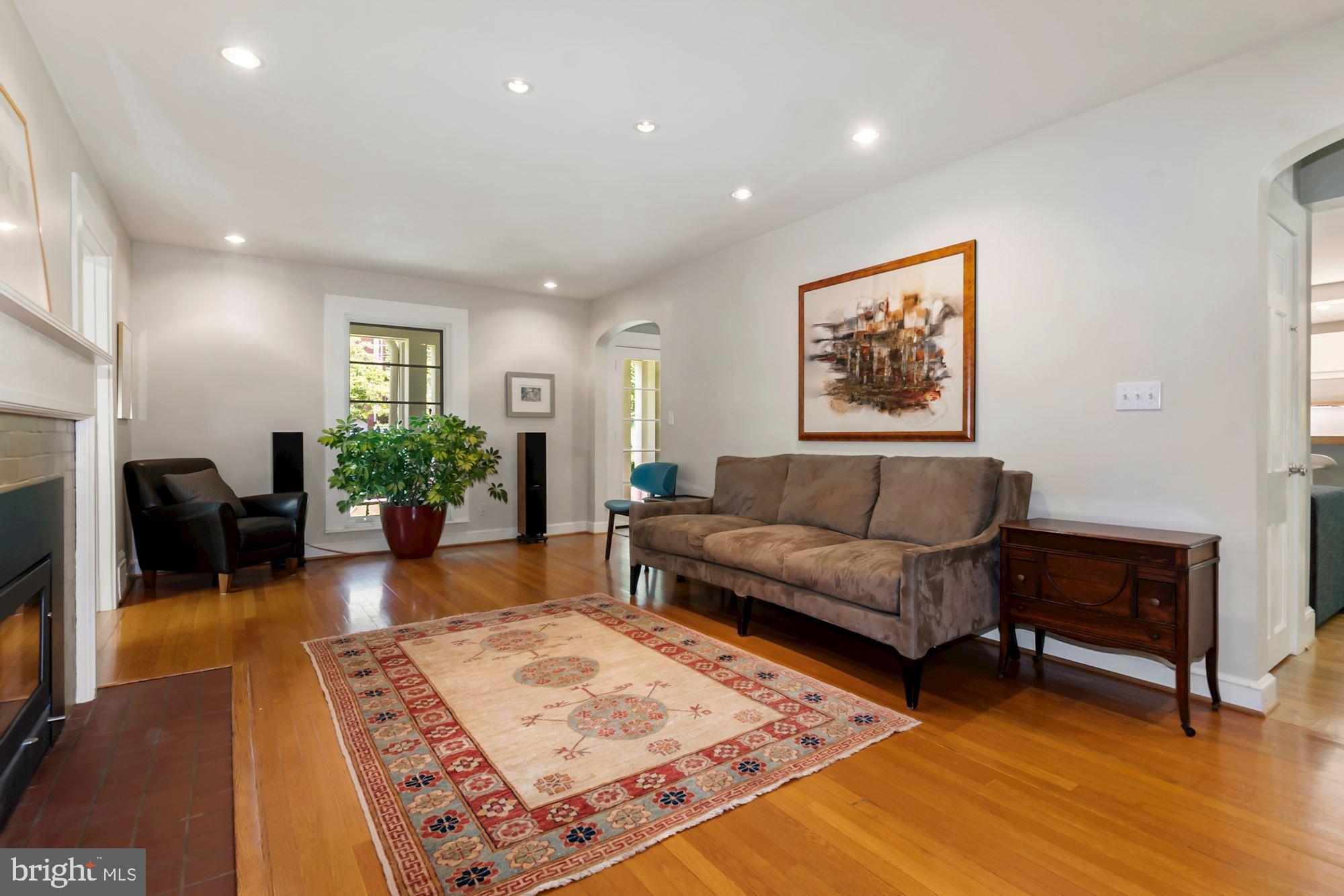 501 Ashford Road Silver Spring, MD 20910 - Photo 18 of 43 Gallery Image 18