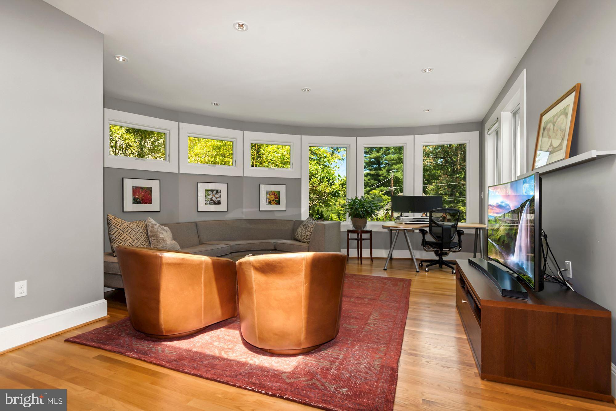 501 Ashford Road Silver Spring, MD 20910 - Photo 20 of 43 Gallery Image 20