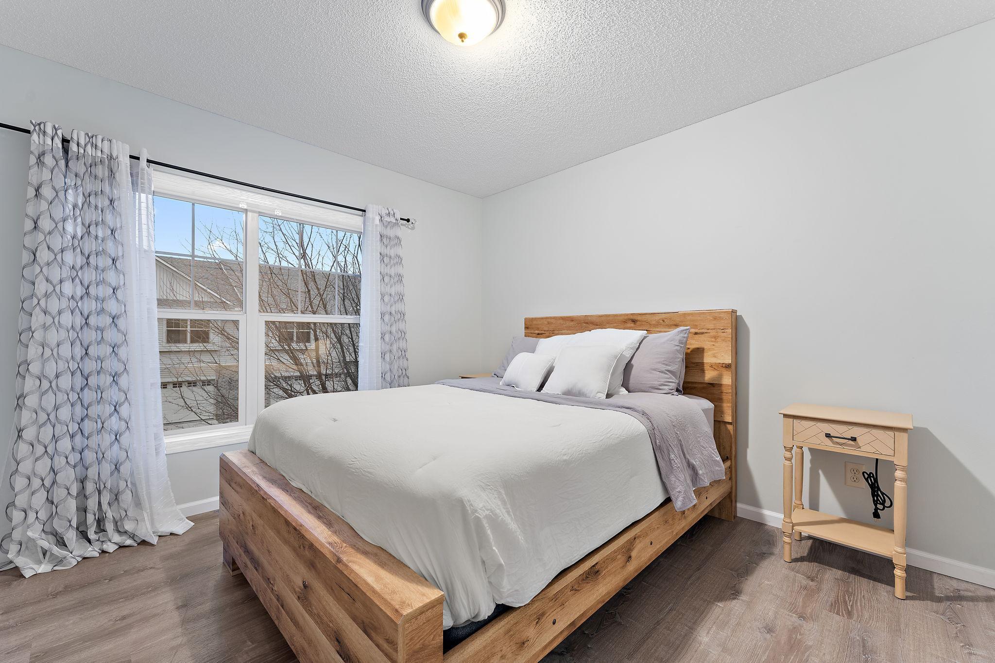 11629 Prospect Curve Woodbury, MN 55129 - Photo 19 of 33