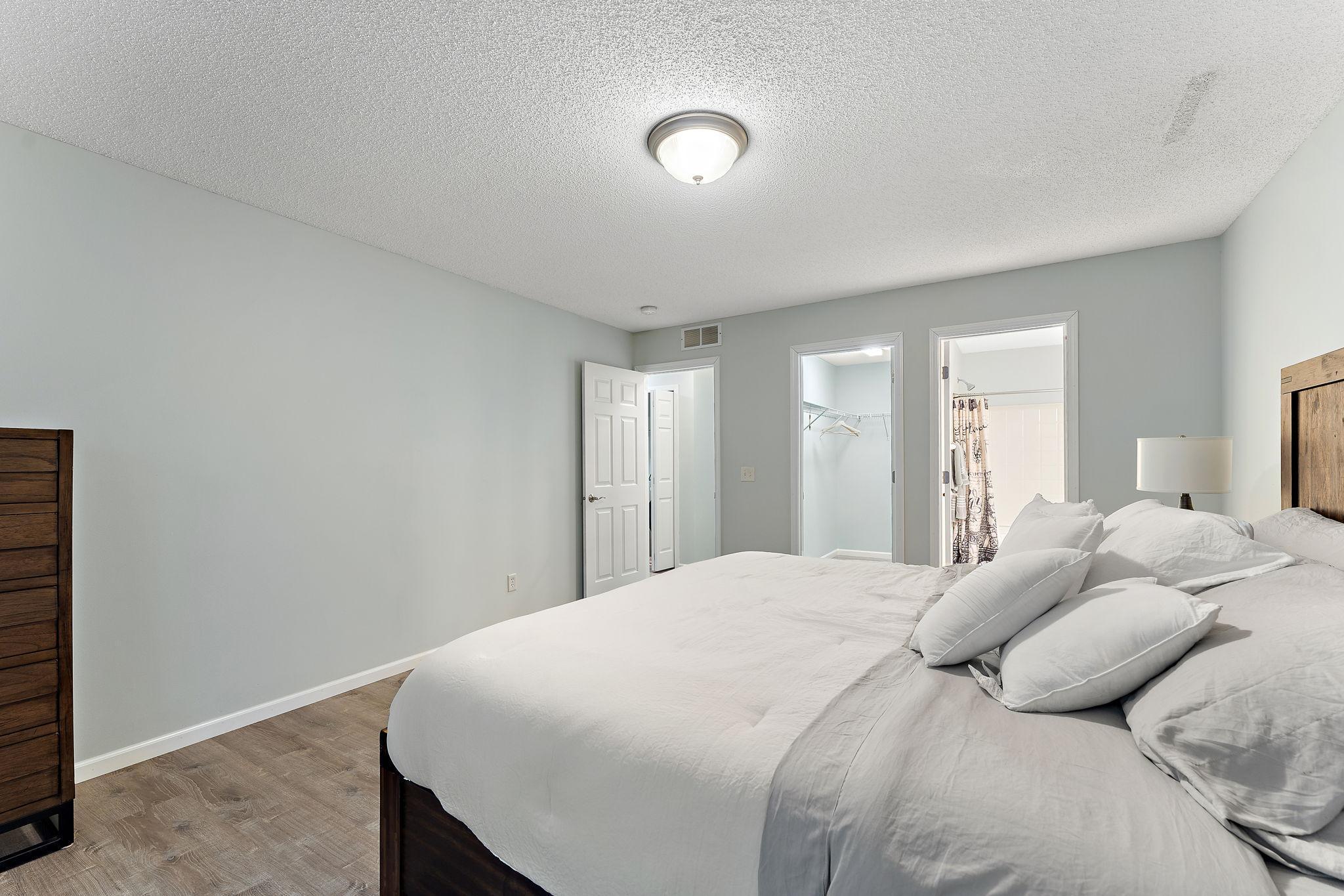 11629 Prospect Curve Woodbury, MN 55129 - Photo 24 of 33