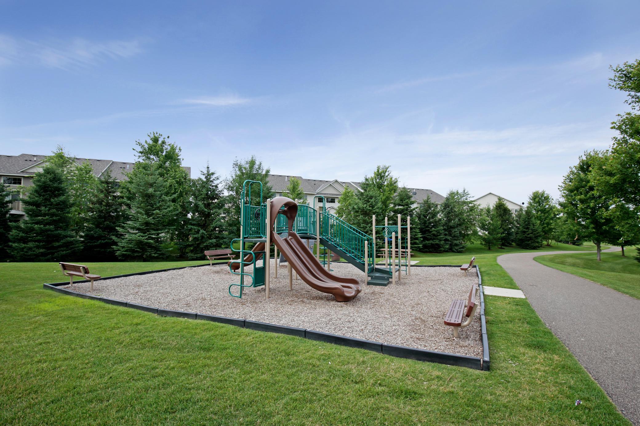 11629 Prospect Curve Woodbury, MN 55129 - Photo 30 of 33