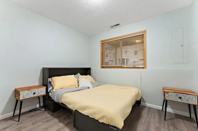 $350,000 | 11629 Prospect Curve, Woodbury, MN 55129