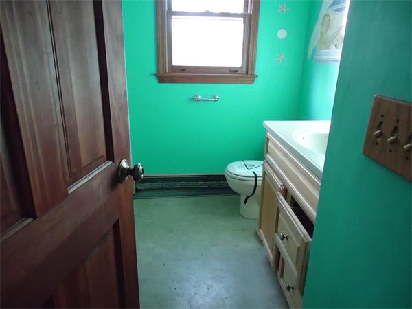 119 Pommogussett Road Rutland, MA 01543 - Photo 3 of 7 Gallery Image 3