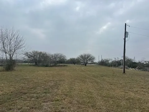 $47,000 | 301 South County Road 307, Orange Grove, TX 78372