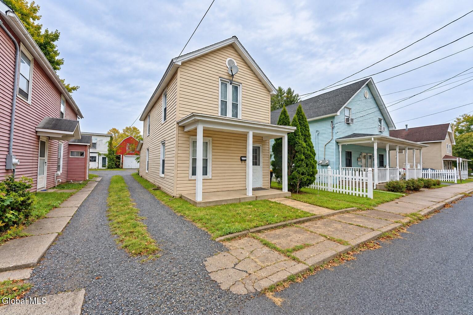 512 Grand Street Mechanicville, NY 12118 - Photo 2 of 24 209D2AC7-DCF3-4169-AE57-598B4BD52E22