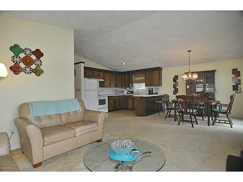 358 Shady Valley Road Coventry, RI 02816 - Photo 10 of 25 Living Room.