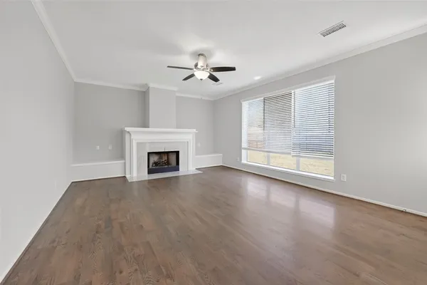 $2,400 | 17711 Shelby Oaks Circle, Richmond, TX 77407