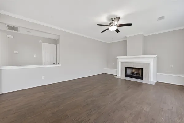 $2,400 | 17711 Shelby Oaks Circle, Richmond, TX 77407