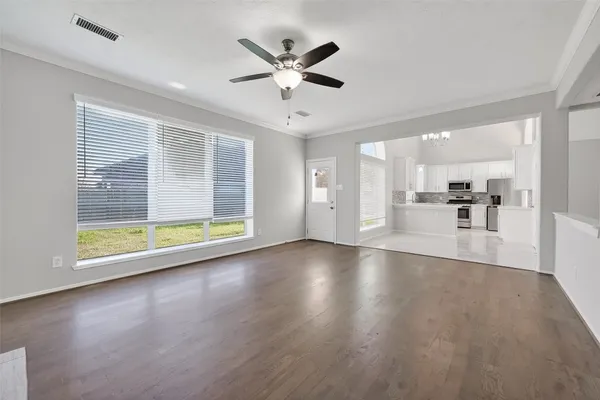 $2,400 | 17711 Shelby Oaks Circle, Richmond, TX 77407