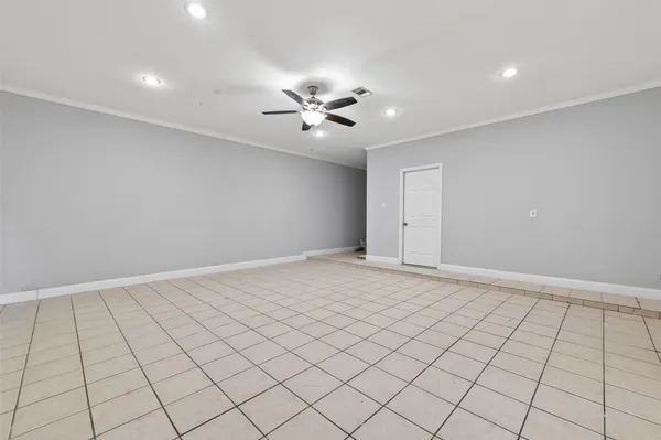 $2,400 | 17711 Shelby Oaks Circle, Richmond, TX 77407