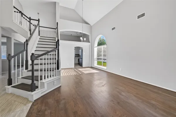 $2,400 | 17711 Shelby Oaks Circle, Richmond, TX 77407