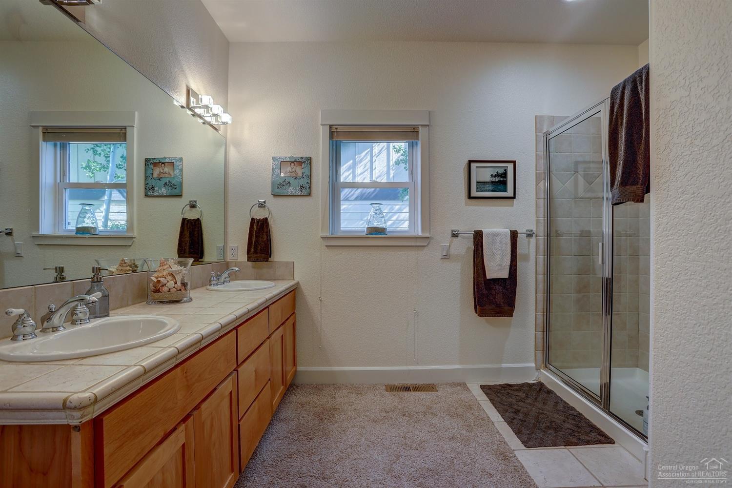 41 Southwest Allen Road Bend, OR 97702 - Photo 15 of 25 Gallery Image 15
