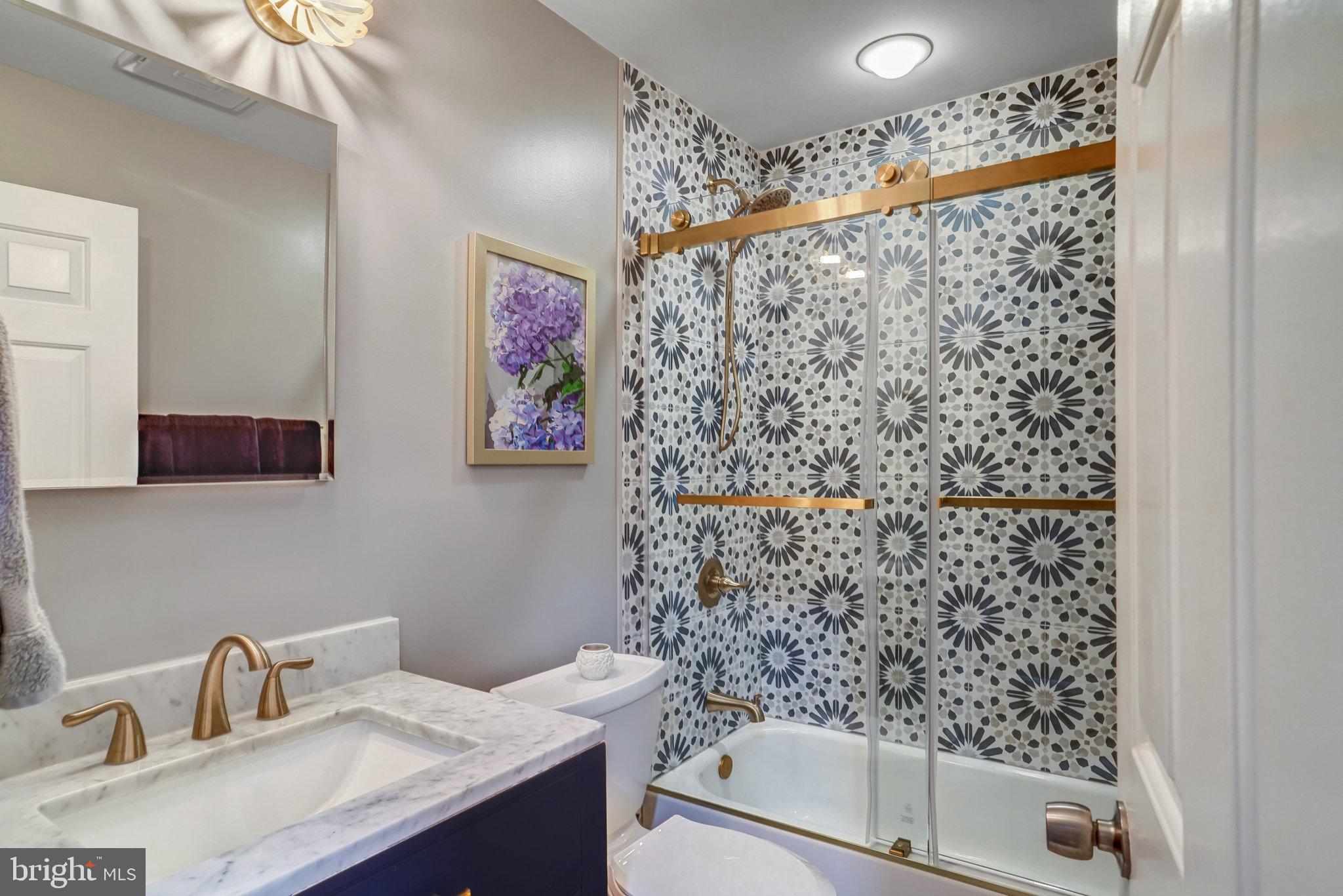 1607 Mercer Road Haymarket, VA 20169 - Photo 24 of 45 Remodeled hall bath