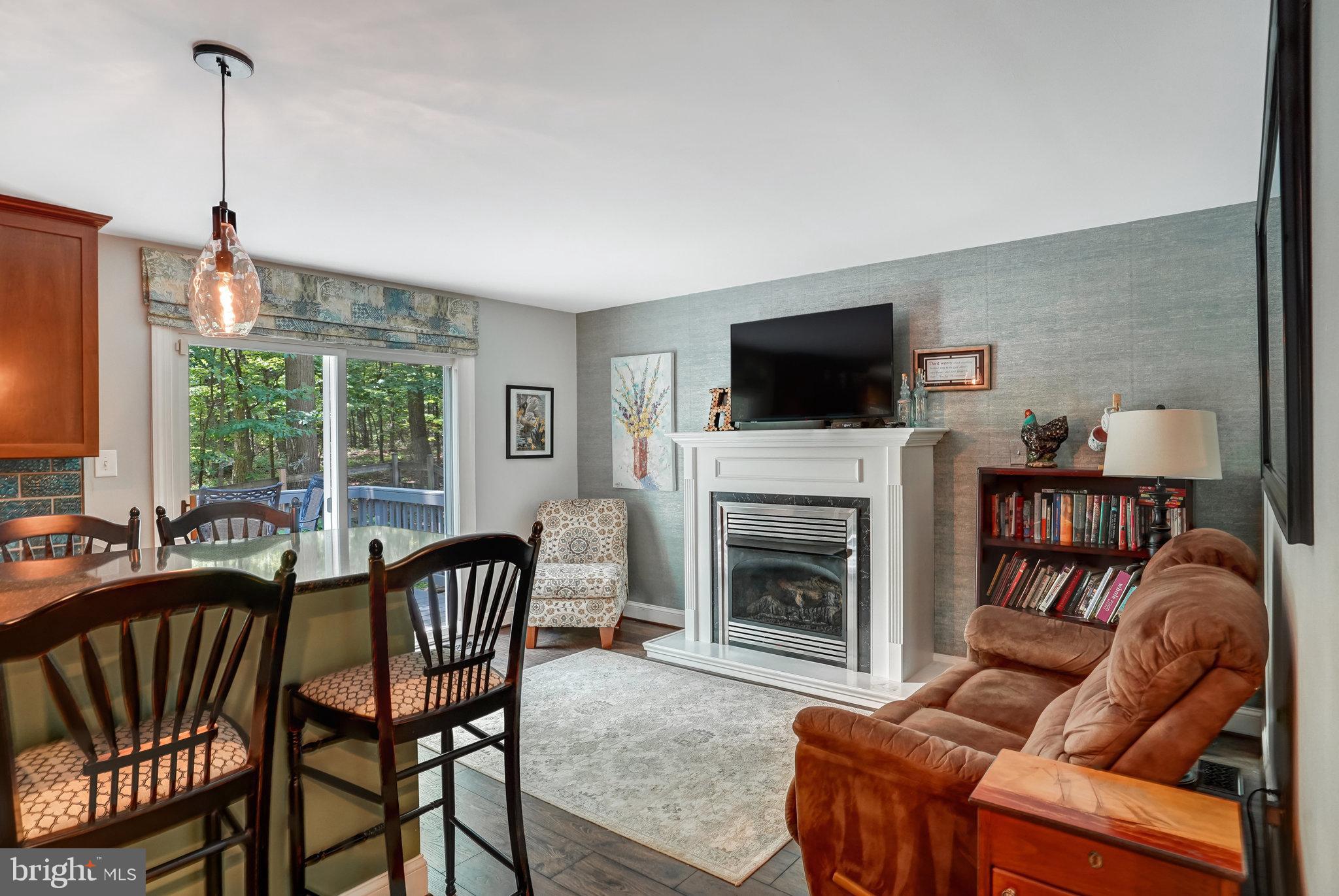 1607 Mercer Road Haymarket, VA 20169 - Photo 10 of 45 Keeping room w/ gas fireplace
