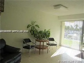 $1,970 | 16701 Northeast 14th Avenue, Unit 203, Miami, FL 33162