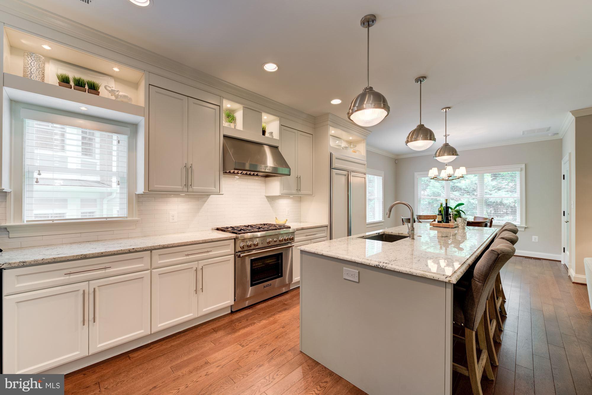 6834 St Albans Road McLean, VA 22101 - Photo 5 of 30 Gourmet kitchen w/6 burner Thermador range