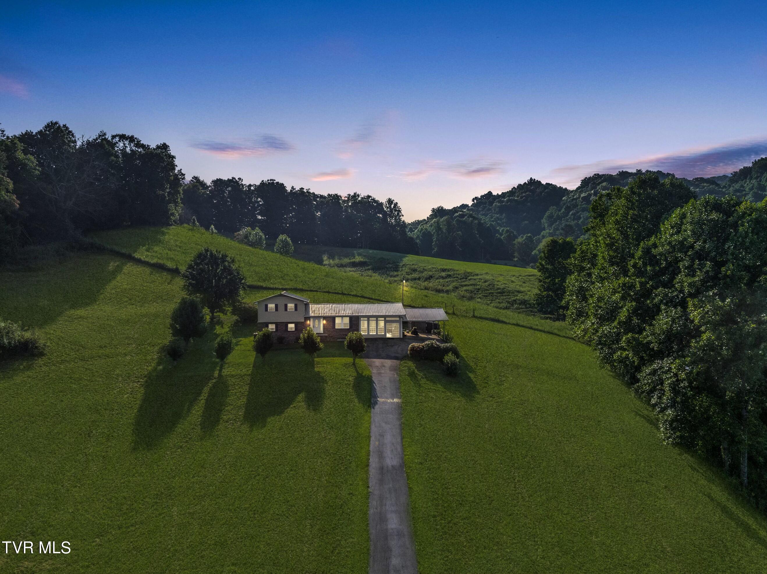 133 Townson Road Roan Mountain, TN 37687 - Photo 2 of 49 Townson-aerials-1