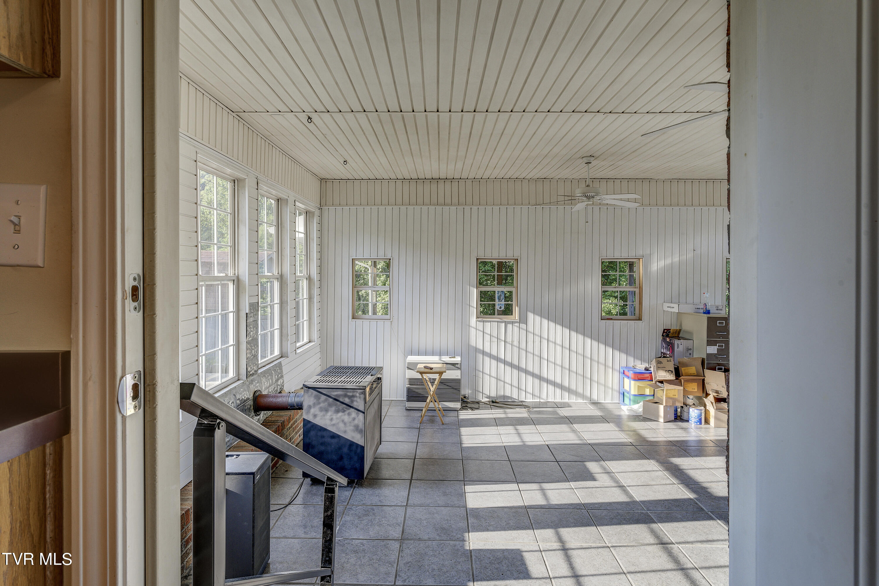 133 Townson Road Roan Mountain, TN 37687 - Photo 32 of 49 Townson-25