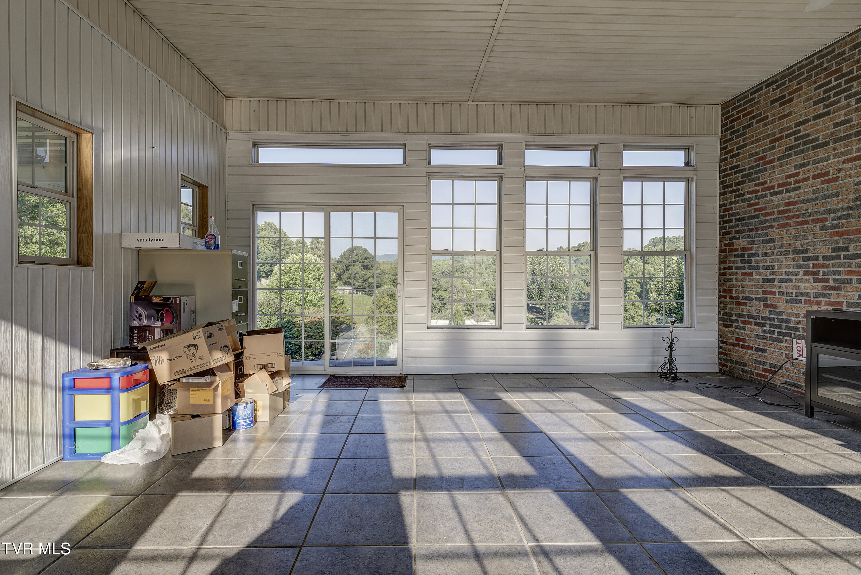 133 Townson Road Roan Mountain, TN 37687 - Photo 34 of 49 Townson-26