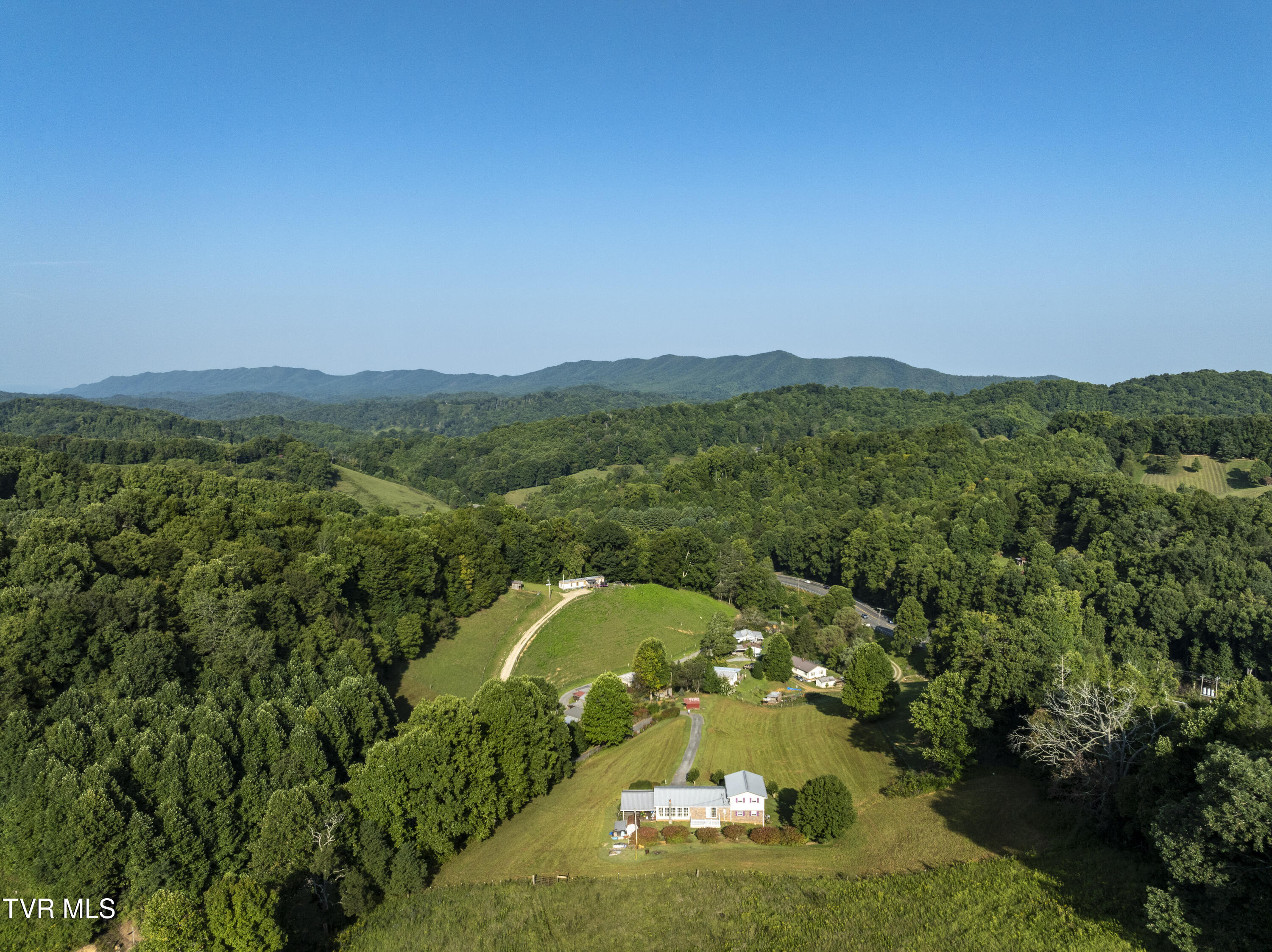 133 Townson Road Roan Mountain, TN 37687 - Photo 44 of 49 Townson-aerials-8