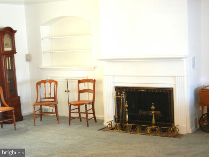 415 East Ridley Avenue Ridley Park, PA 19078 - Photo 2 of 21 Living Room