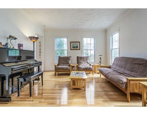 20 Squirrel Hill Road Acton, MA 01720 - Photo 7 of 30 Gallery Image 7