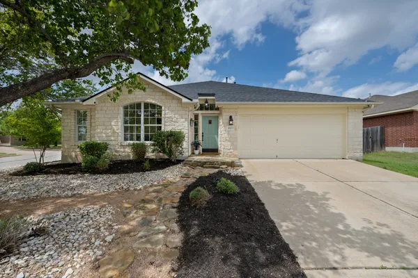 $375,000 | 1001 Mapleridge Circle, Leander, TX 78641